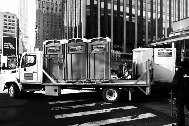 Best Porta potty rental near me  in South Valley, NM